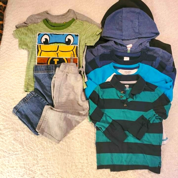 GAP Other - 2t Boys Lot